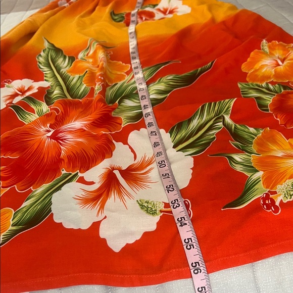 GOGO Orange & Yellow Hawaiian Floral 100% Rayon stretch in top size M used once - Picture 15 of 16